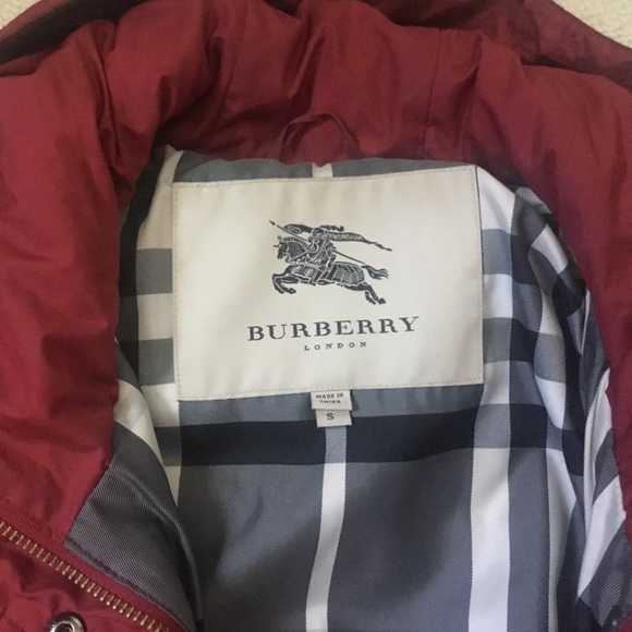 Winter jacket 🧥 - Picture 4 of 11